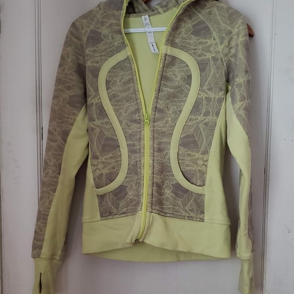 RARE scuba hoodied lululemon hoodie GUC - Picture 2 of 2